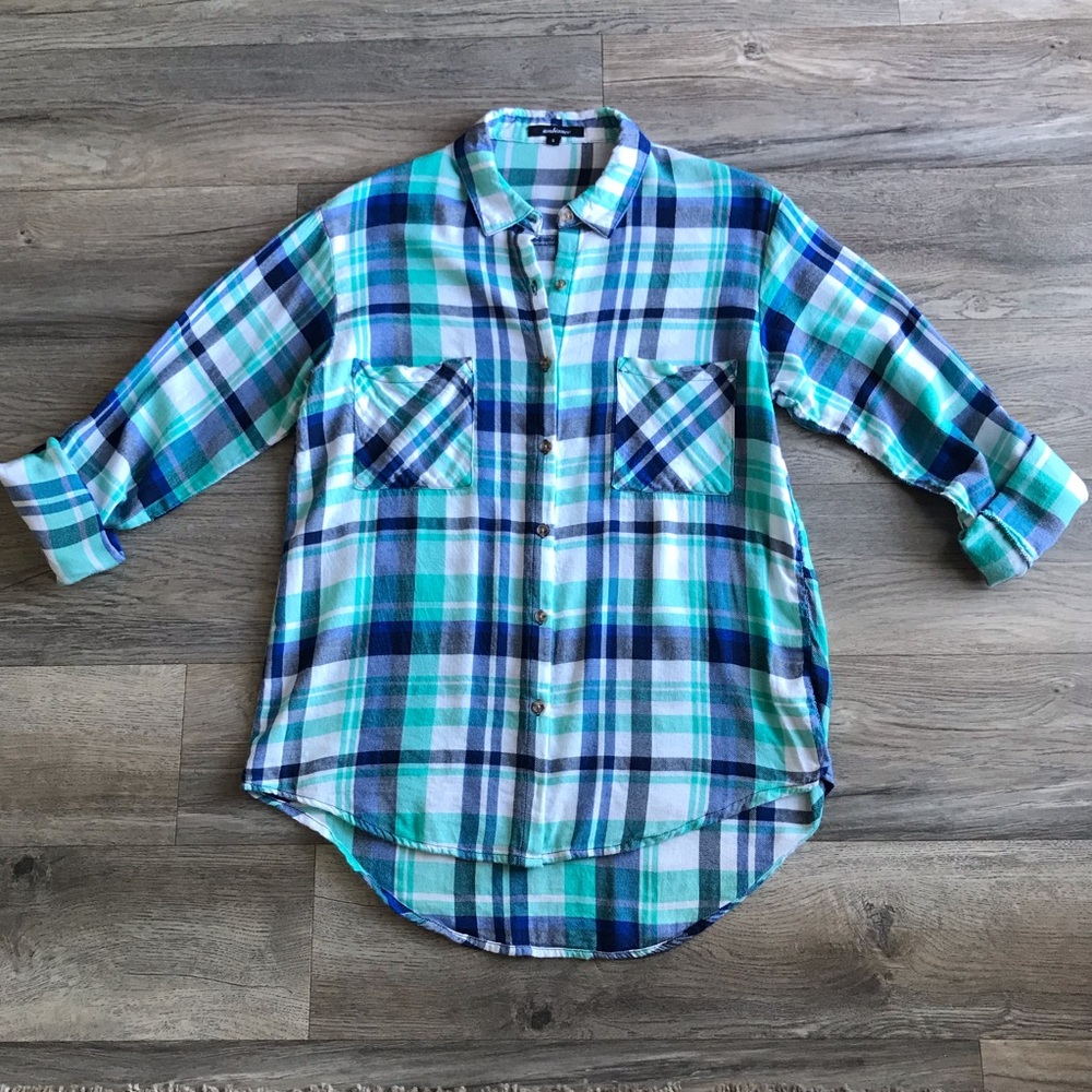 Navy, White, & Teal Plaid Long Sleeve Shirt Size Small
